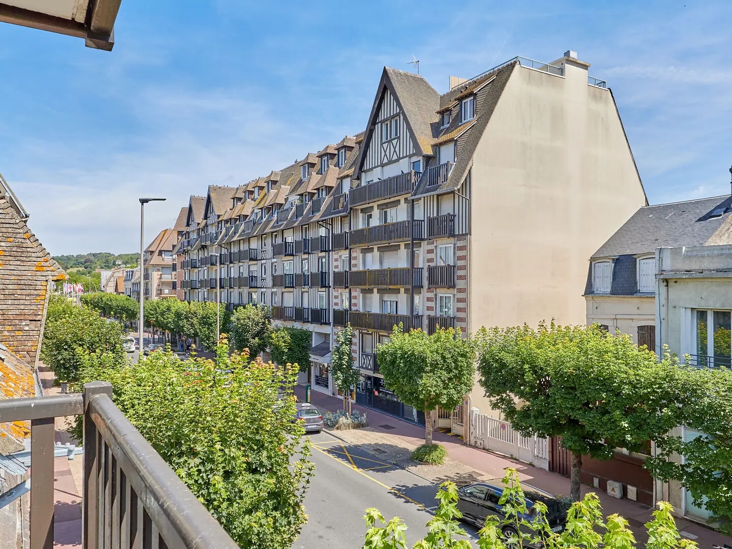 Parking / garage / box à vendre - 58m2 - Deauville (14800)
