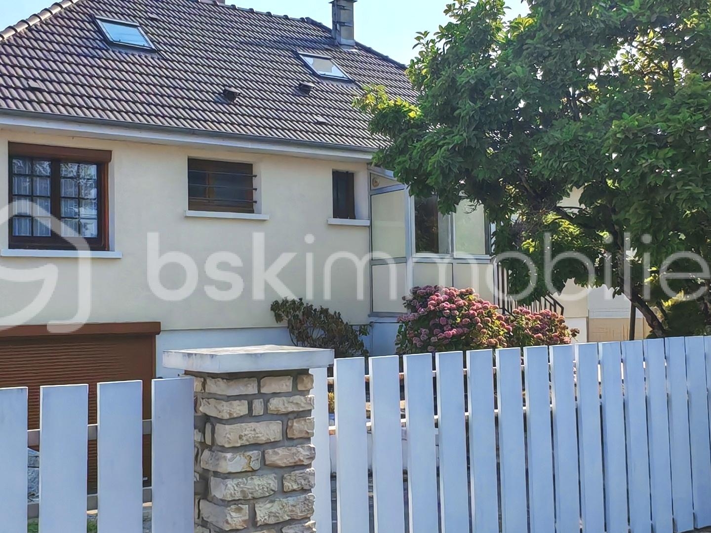 Maison 6 pièces 100 m²