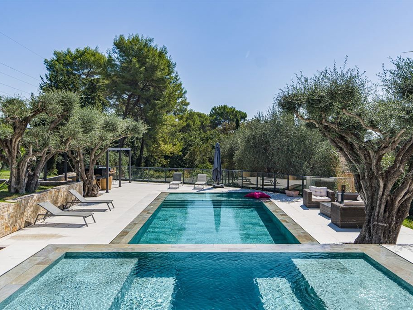 Maison à vendre - 8 pièces - 527m2 - Mougins (06250)