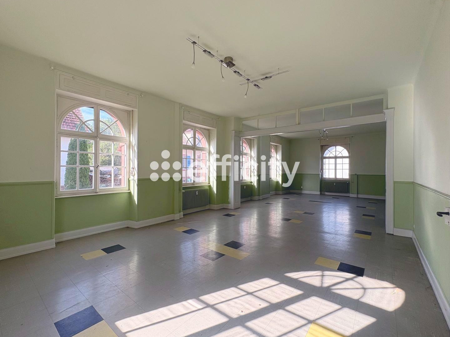 Immeuble 5 pièces 179 m²