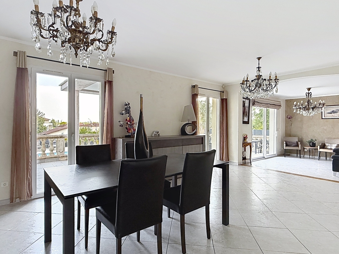 Maison à vendre - 5 pièces - 170m2 - Beynost (01700)