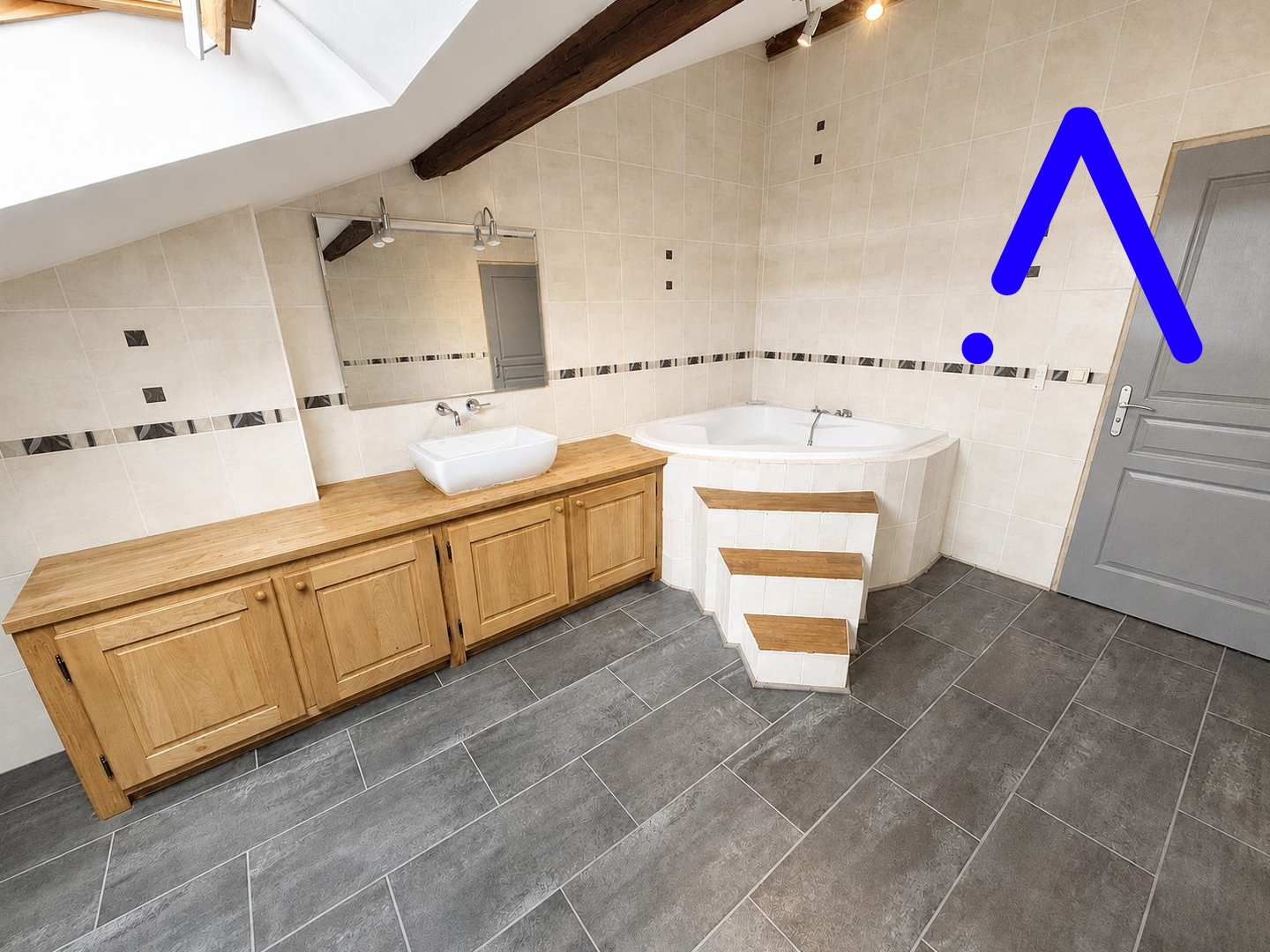 Appartement 4 pièces 101 m²