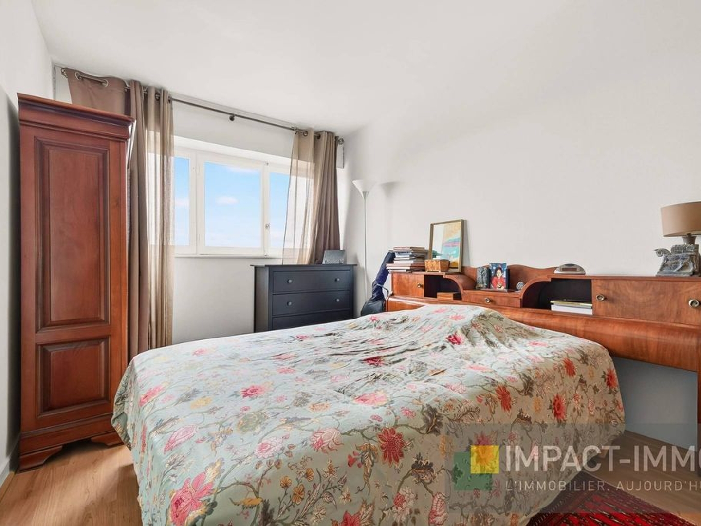 Appartement à vendre - 4 pièces - 88m2 - Courbevoie (92400)