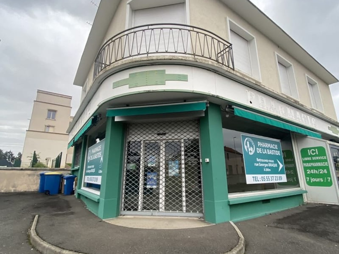 Maison avec appartements 240 m²