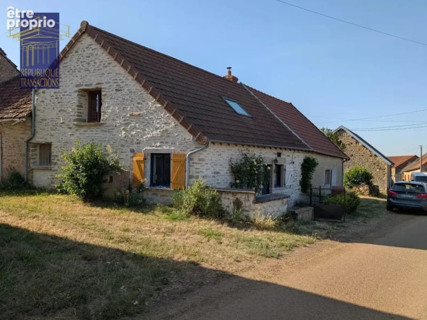 Maison de village avec dépendances - Allerey