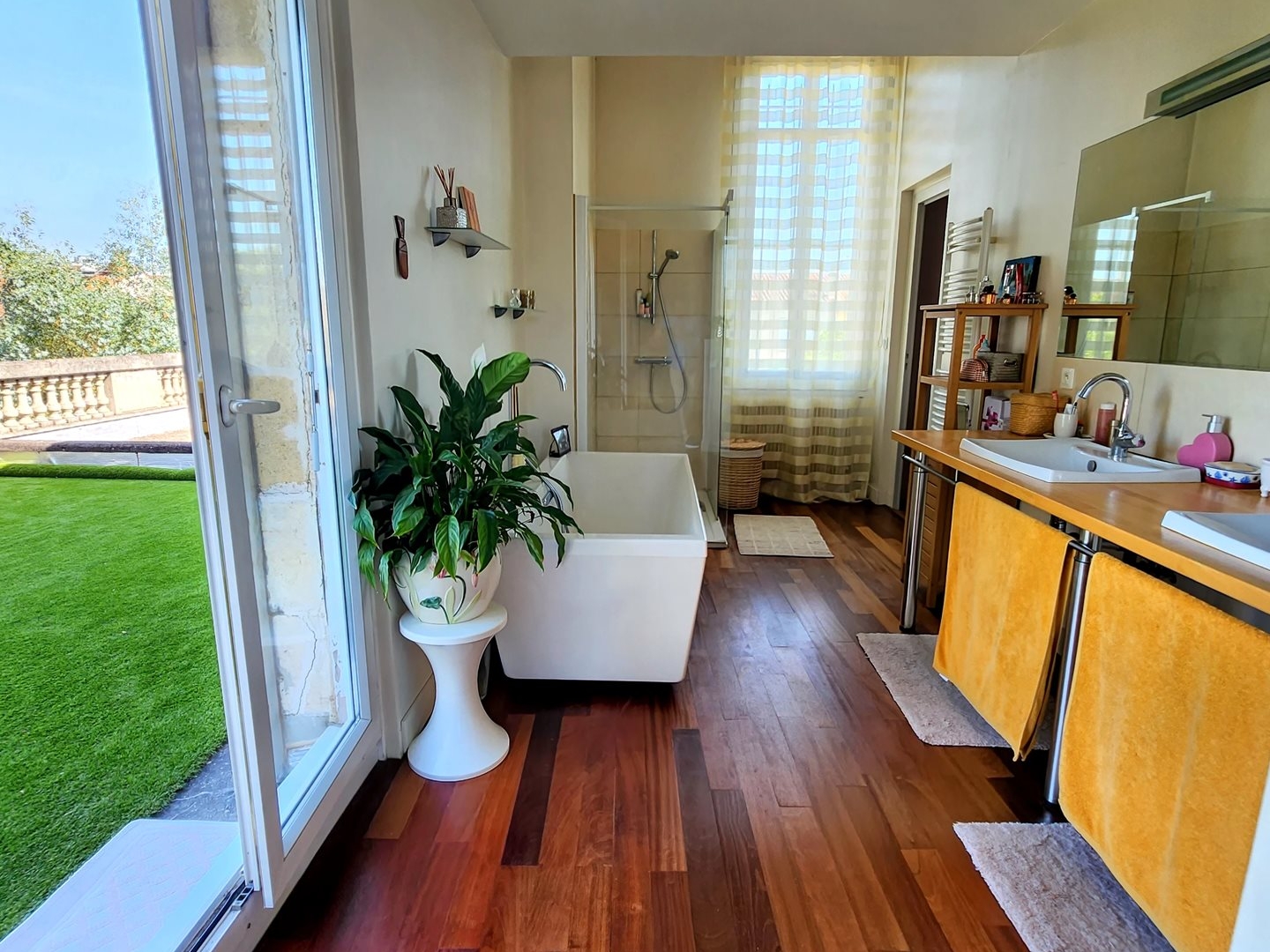 Maison à vendre - 8 pièces - 330m2 - Bordeaux (33000)