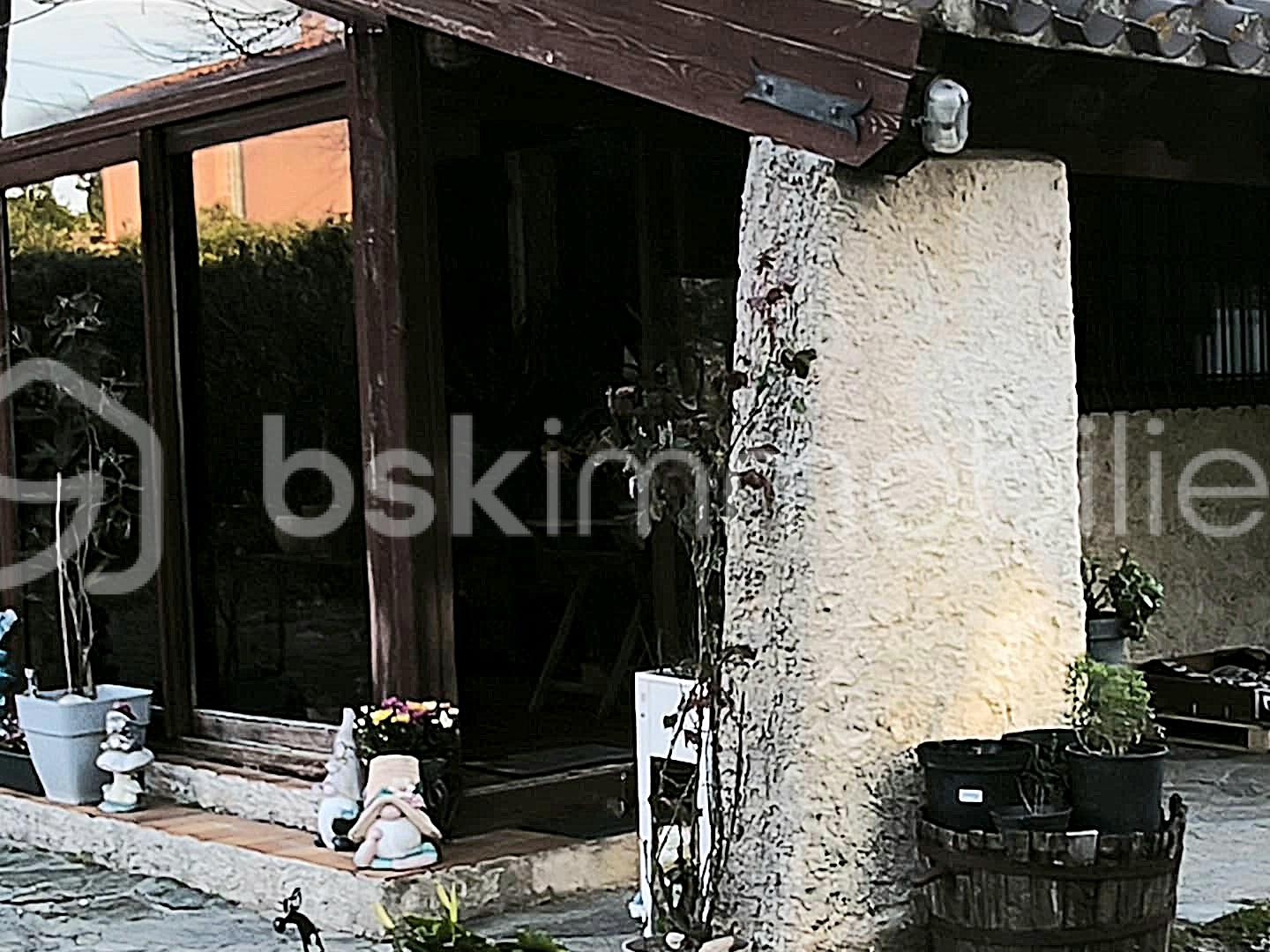 Maison à vendre - 3 pièces - 76m2 - Latour-De-France (66720)