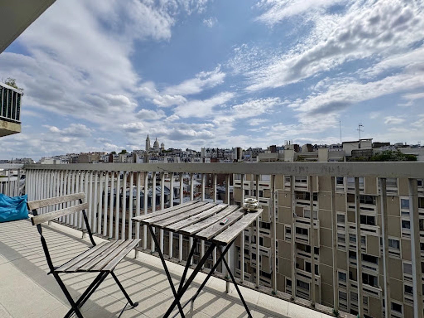 Appartement à vendre - 1 pièce - 28m2 - Paris 18e (75018)