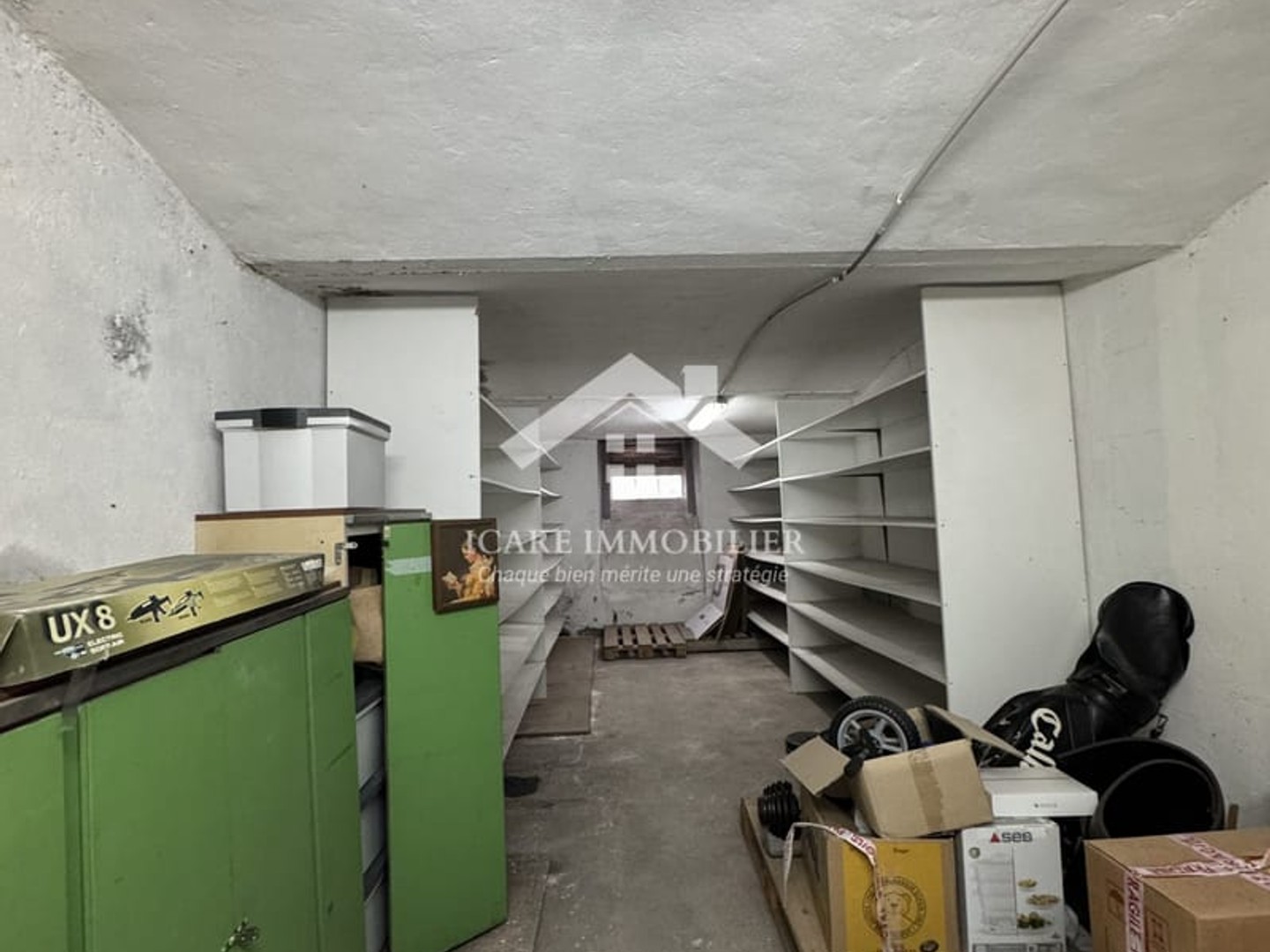 Immeuble industriel 2 pièces 31 m²