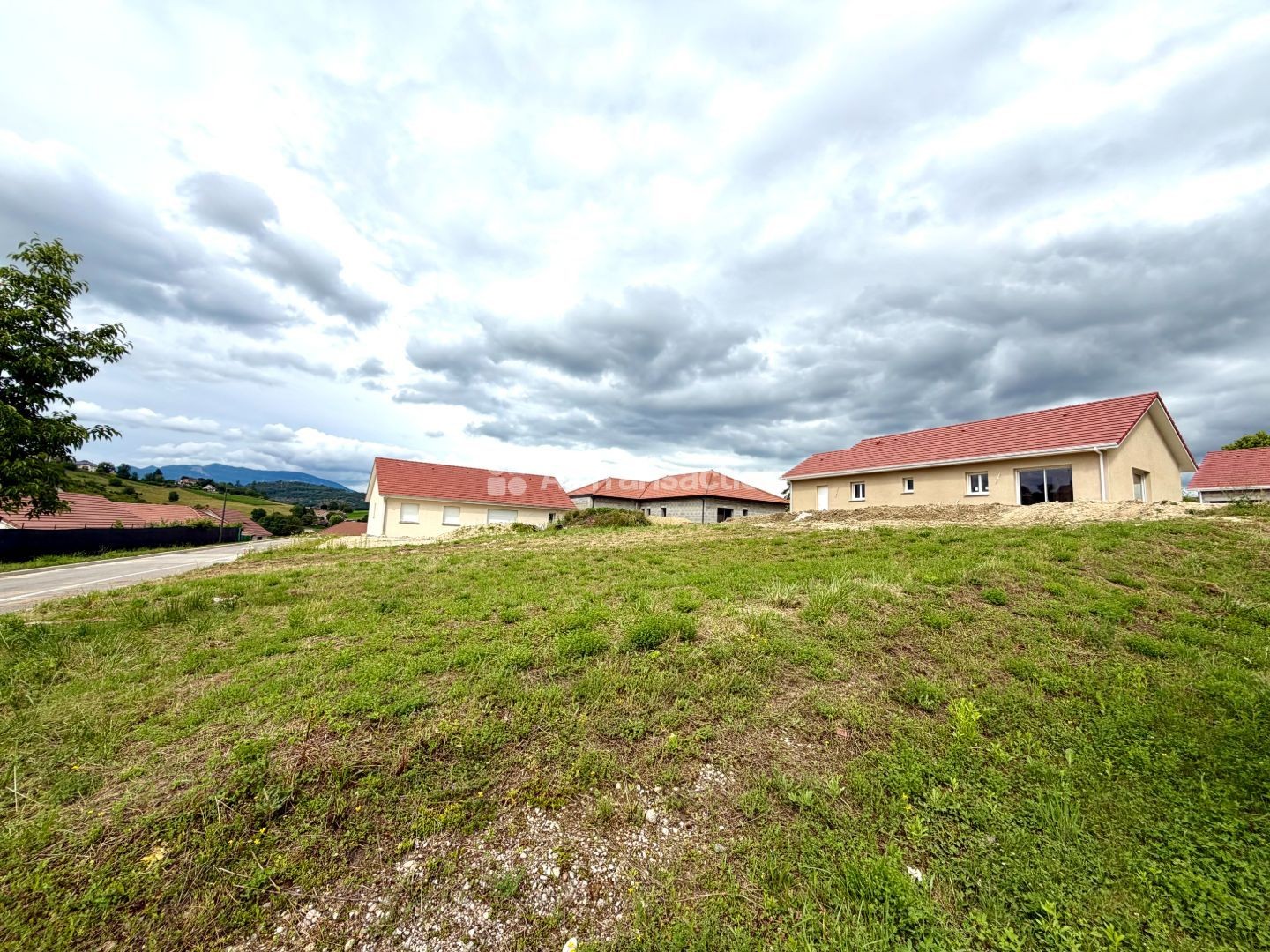 Terrain à vendre - 678m2 - Belley (01300)