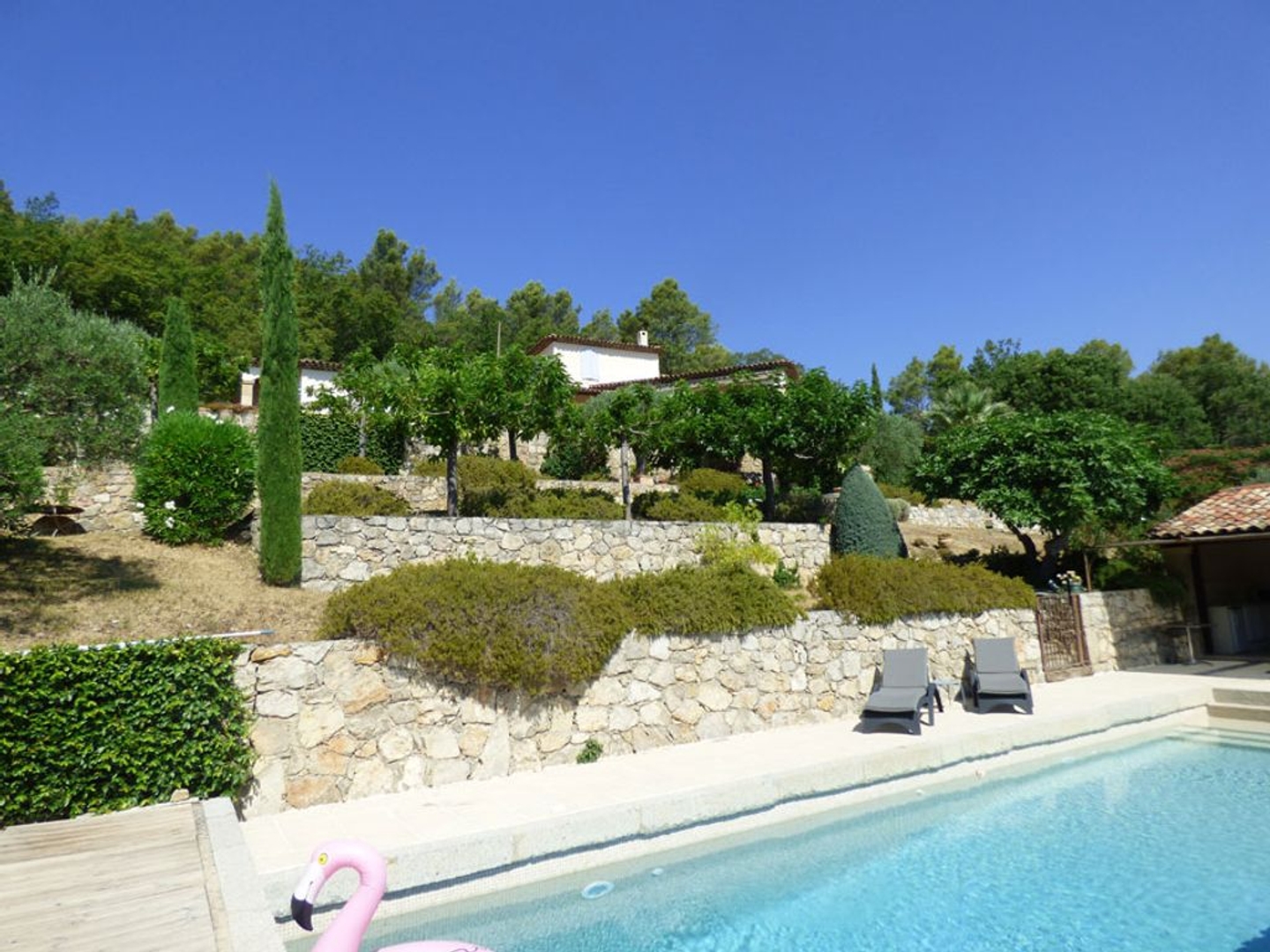 Villa 7 pièces 300 m²
