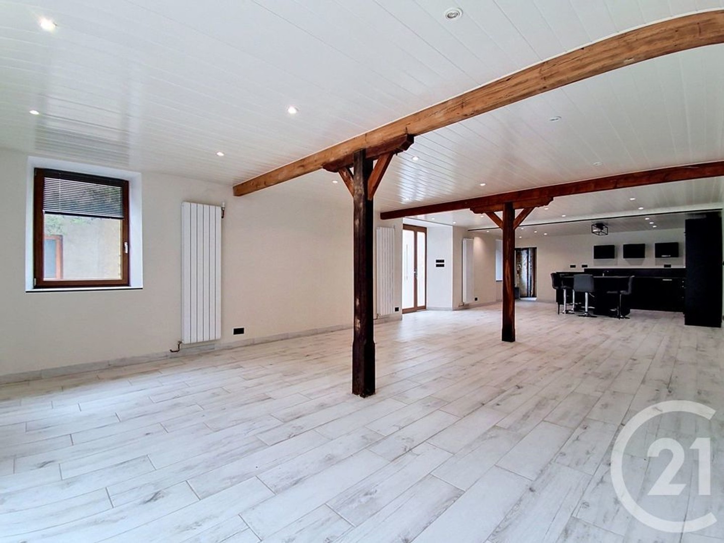 Maison à vendre - 6 pièces - 230m2 - Traves (70360)