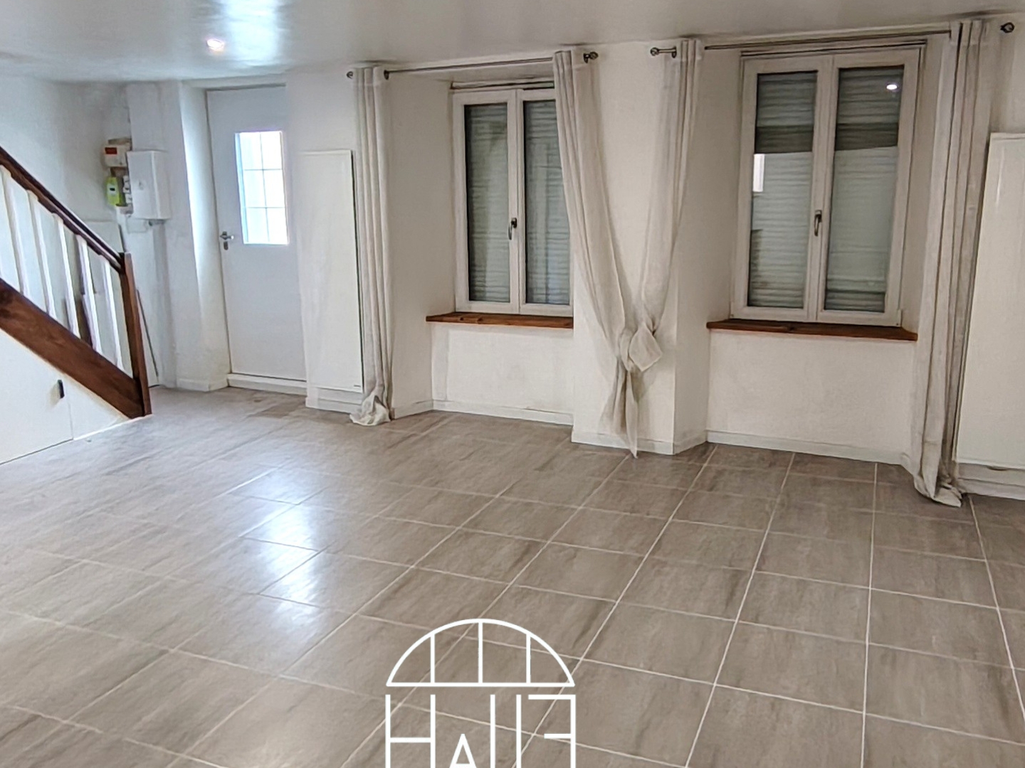 Maison à vendre - 4 pièces - 127m2 - Saint-Junien (87200)