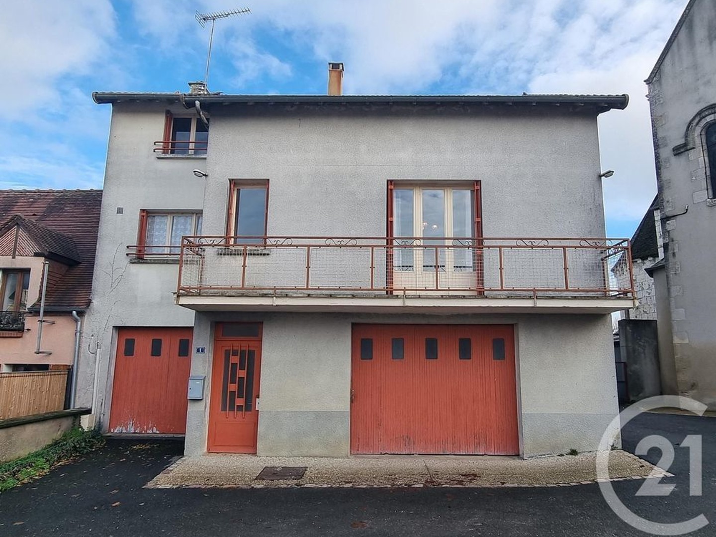 Maison 6 pièces 270 m²