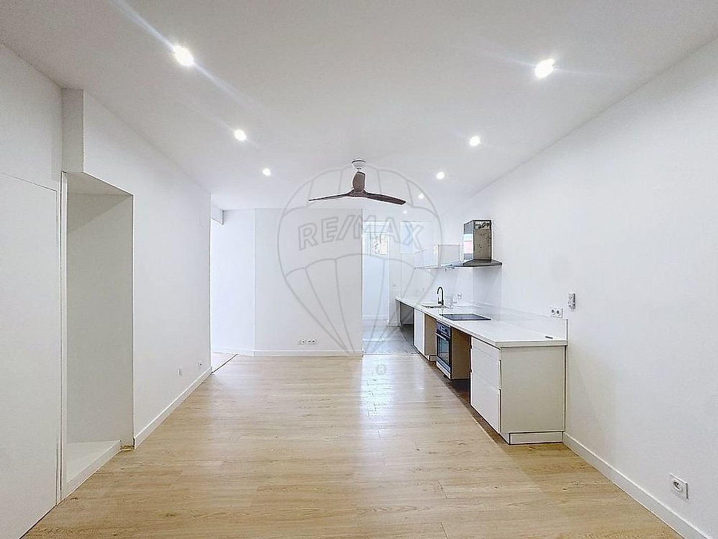 Appartement à vendre - 5 pièces - Perpignan (66000)