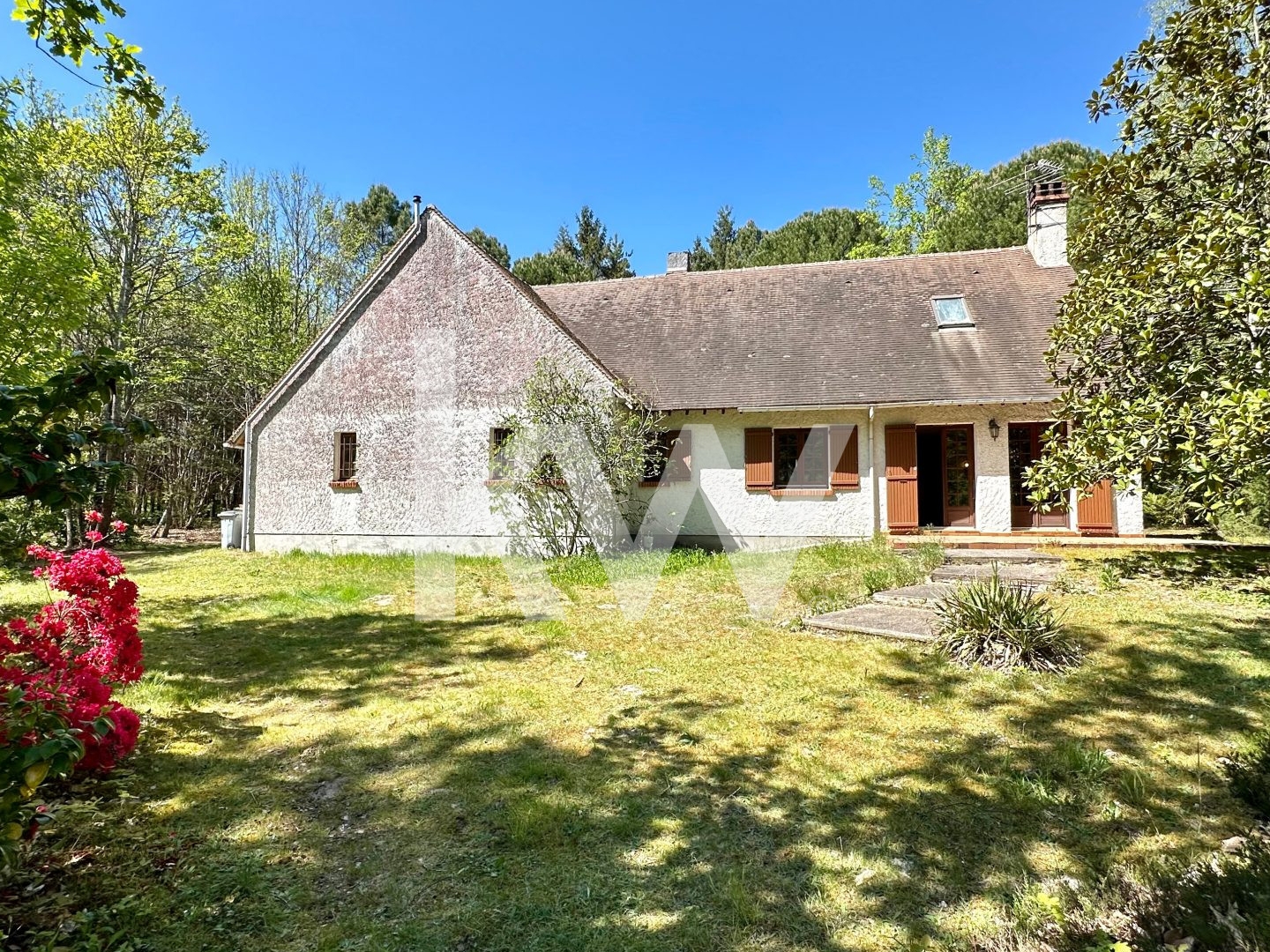 Maison à vendre à MARCILLY EN VILLETTE