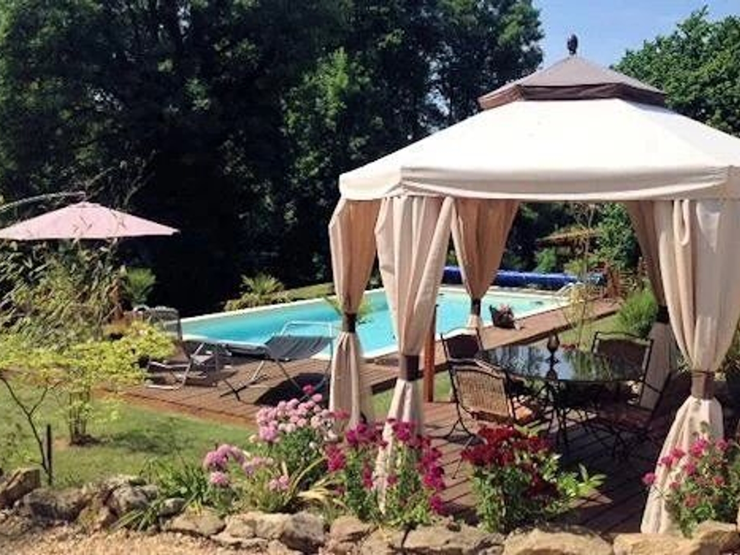 Maison à vendre - 7 pièces - 200m2 - Cussac (87150)
