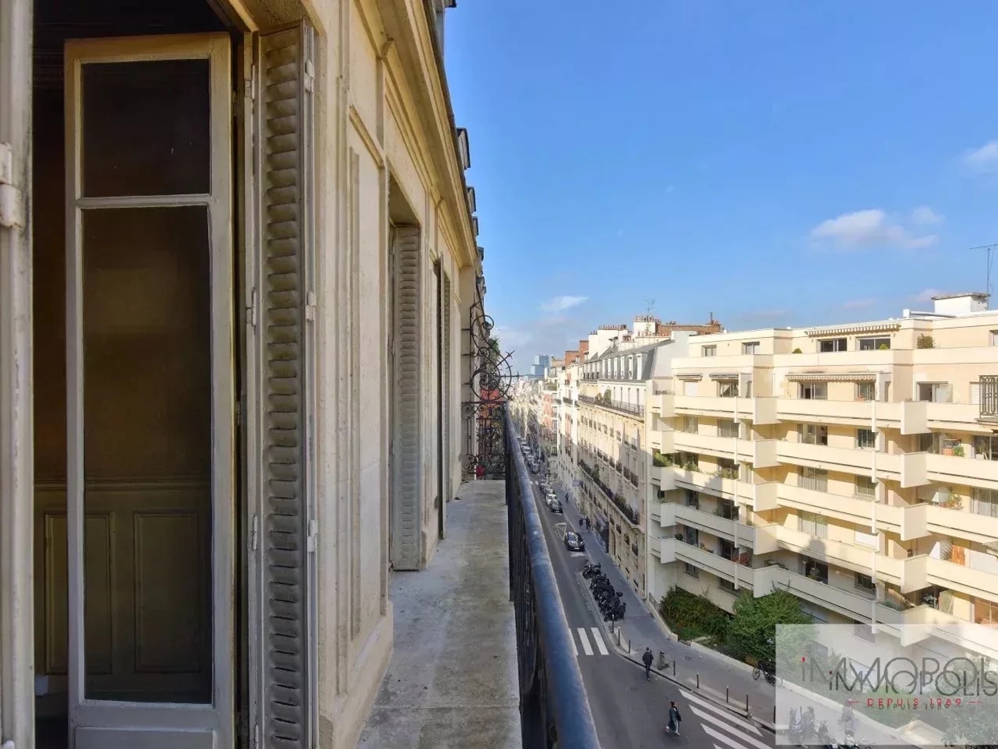 Appartement à vendre - 2 pièces - 48m2 - Paris 18e (75018)