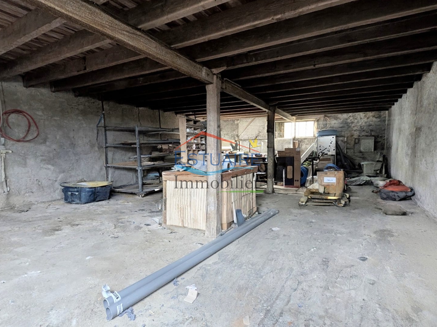 Parking / garage / box à vendre - 120m2 - Savenay (44260)