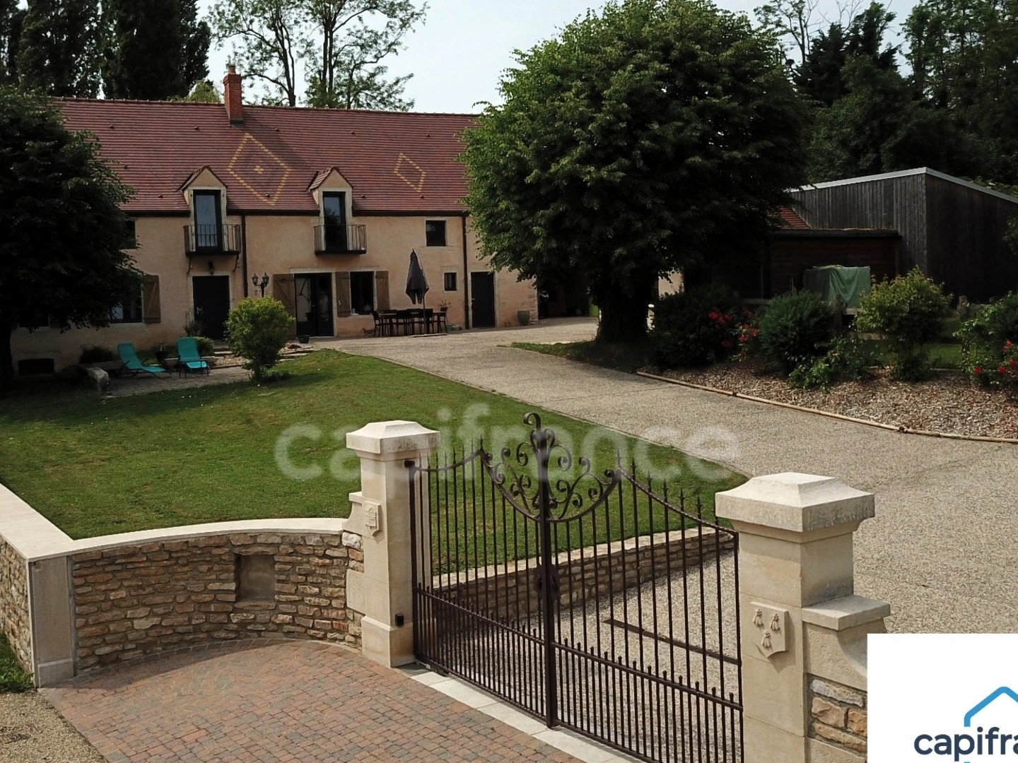 Maison 8 pièces 187 m²