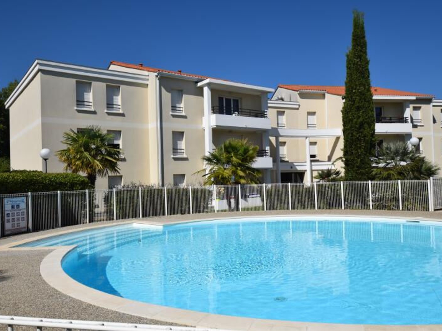 3 PIÈCE 64 M2 ROYAN - VAUX SUR MER T3 AVEC PISCINE
