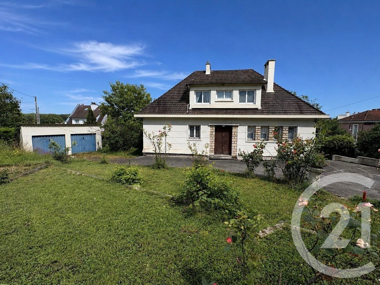 Maison 8 pièces 180 m²