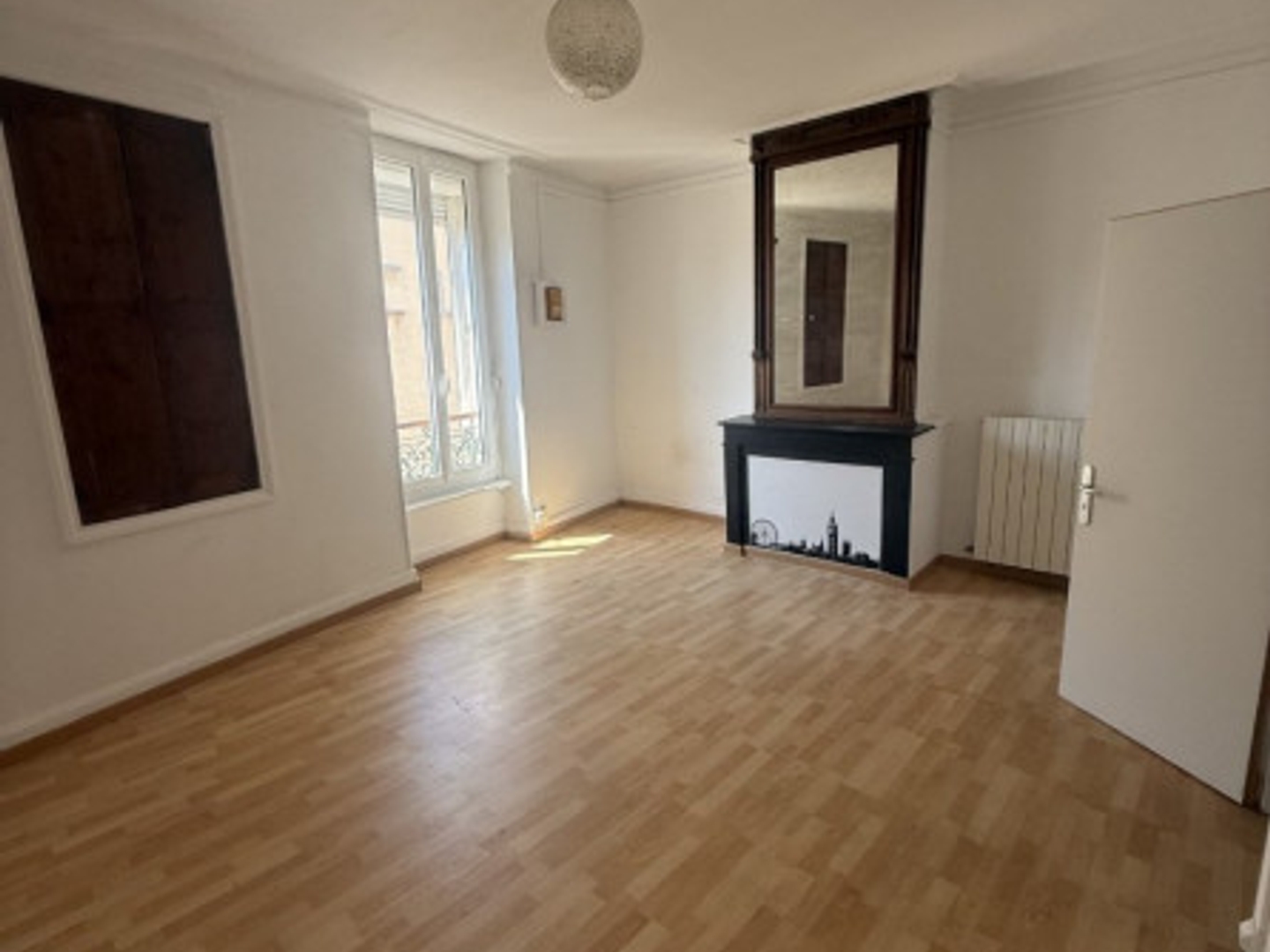 Immeuble à vendre - 150m2 - Alès (30100)