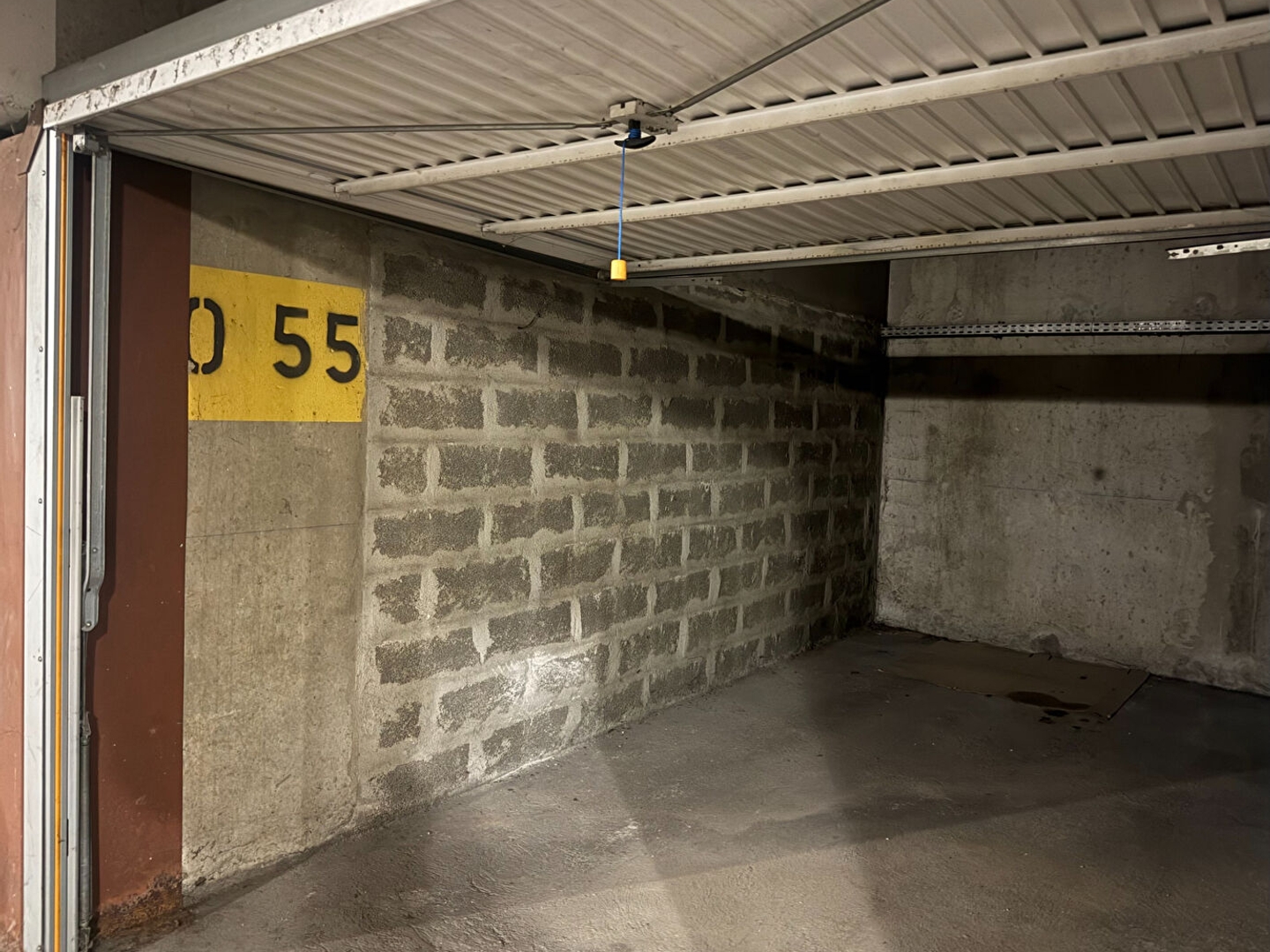 Parking / garage / box à vendre - Villeurbanne (69100)