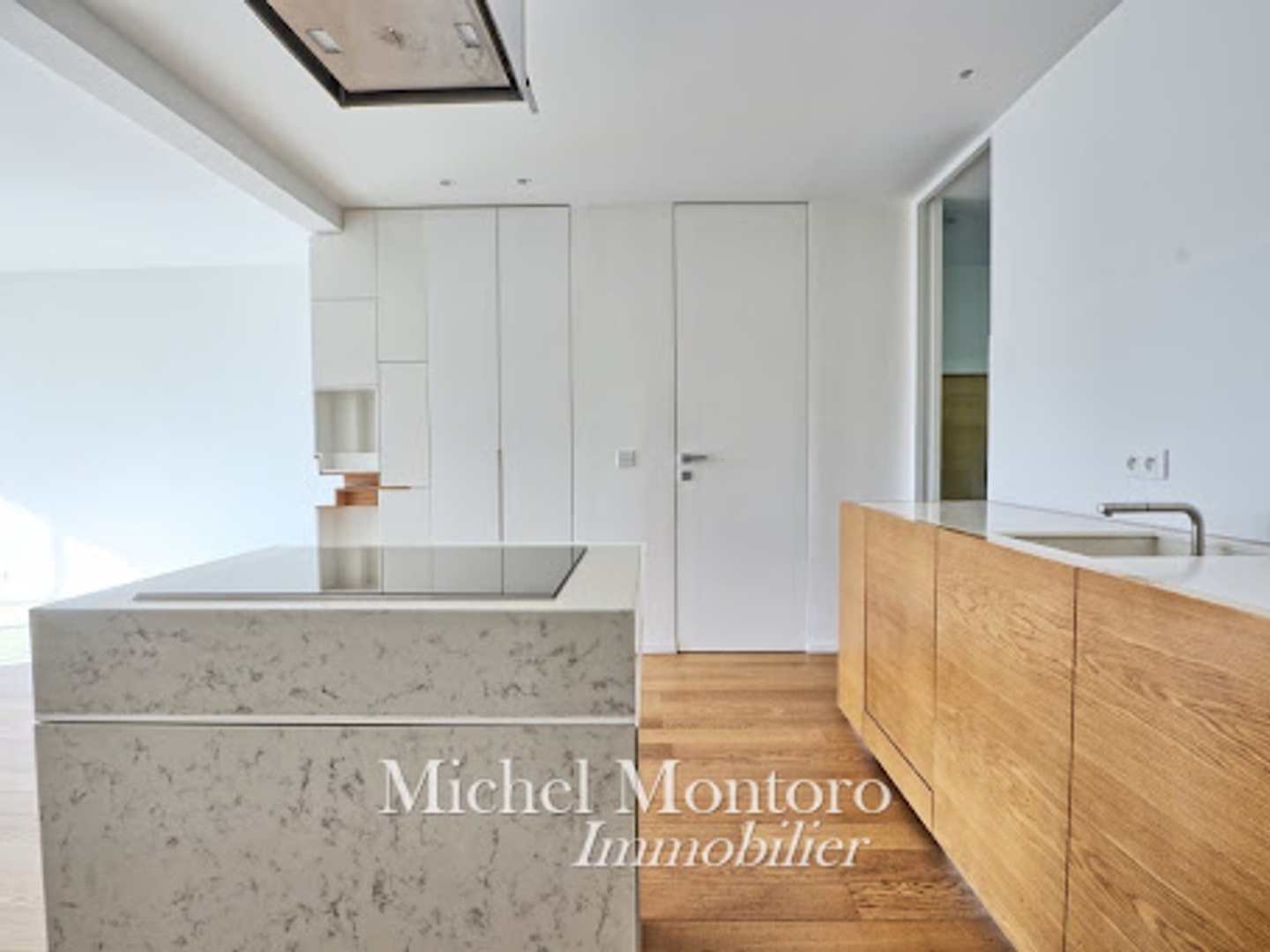 Appartement à vendre - 2 pièces - 52m2 - Saint-Germain-En-... (78100)