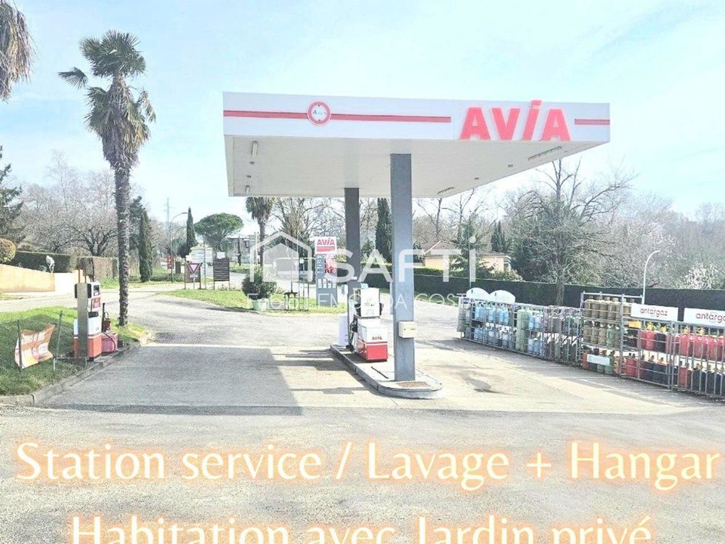 MUR/FOND DE COMMERCERCE STATION SERVICE ET MAISON