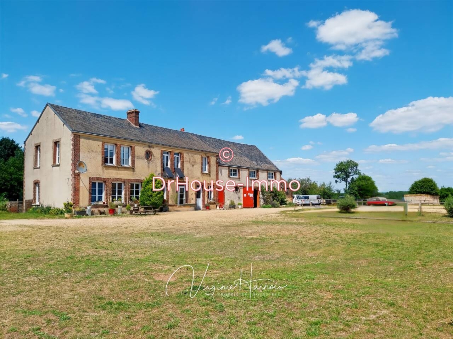 Maison 7 pièces 210 m²