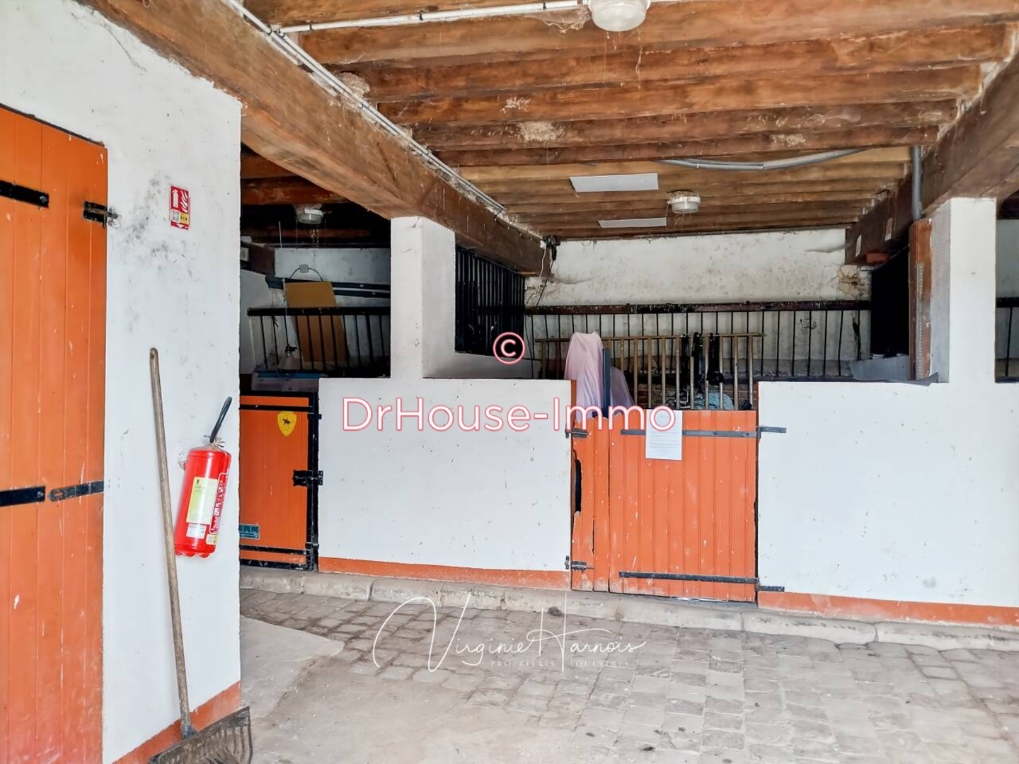 Maison à vendre - 7 pièces - 210m2 - Châteauneuf-En-Th... (28170)