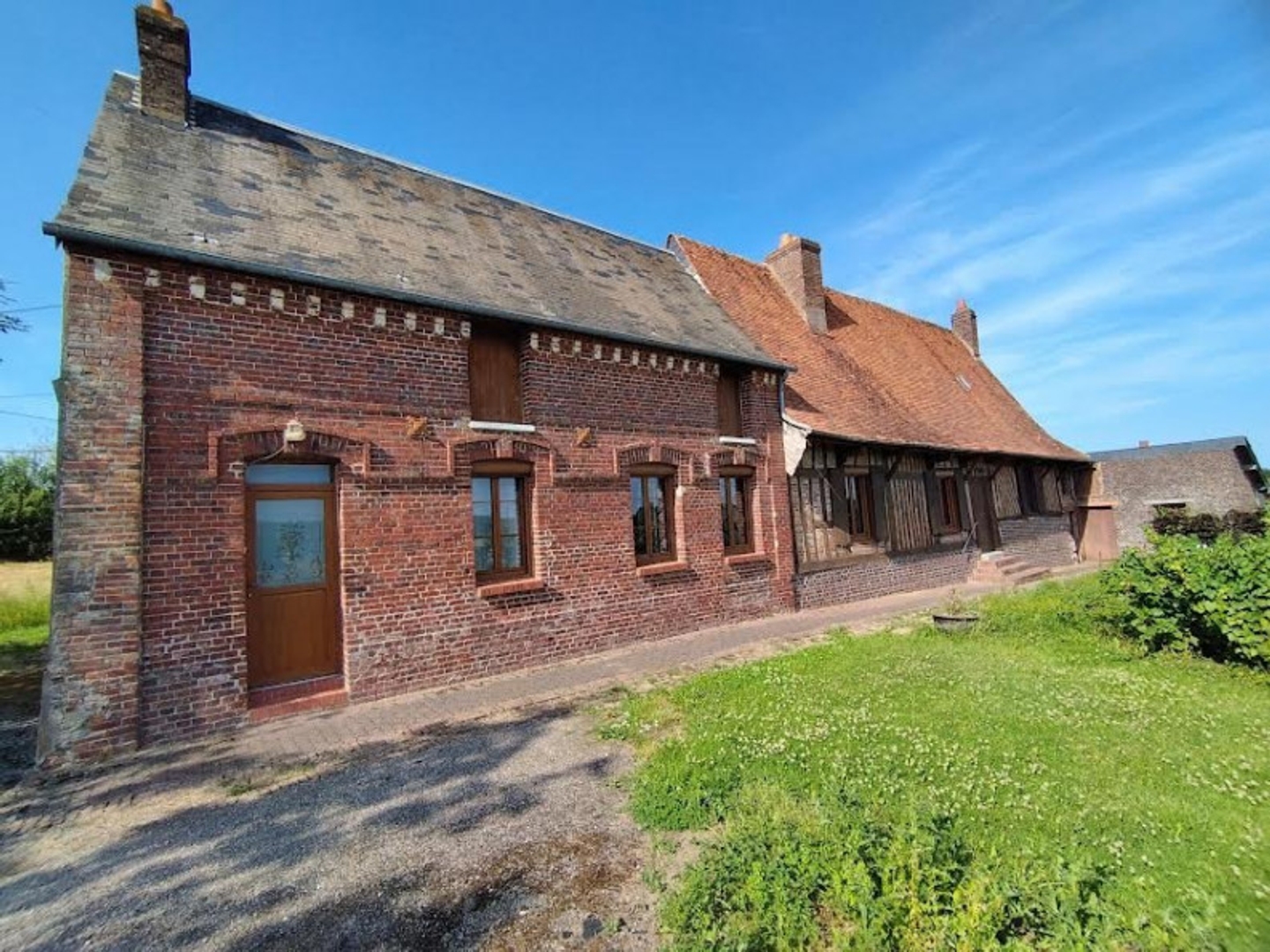 Maison à vendre - 6 pièces - 114m2 - Neufchâtel-En-Bray (76270)