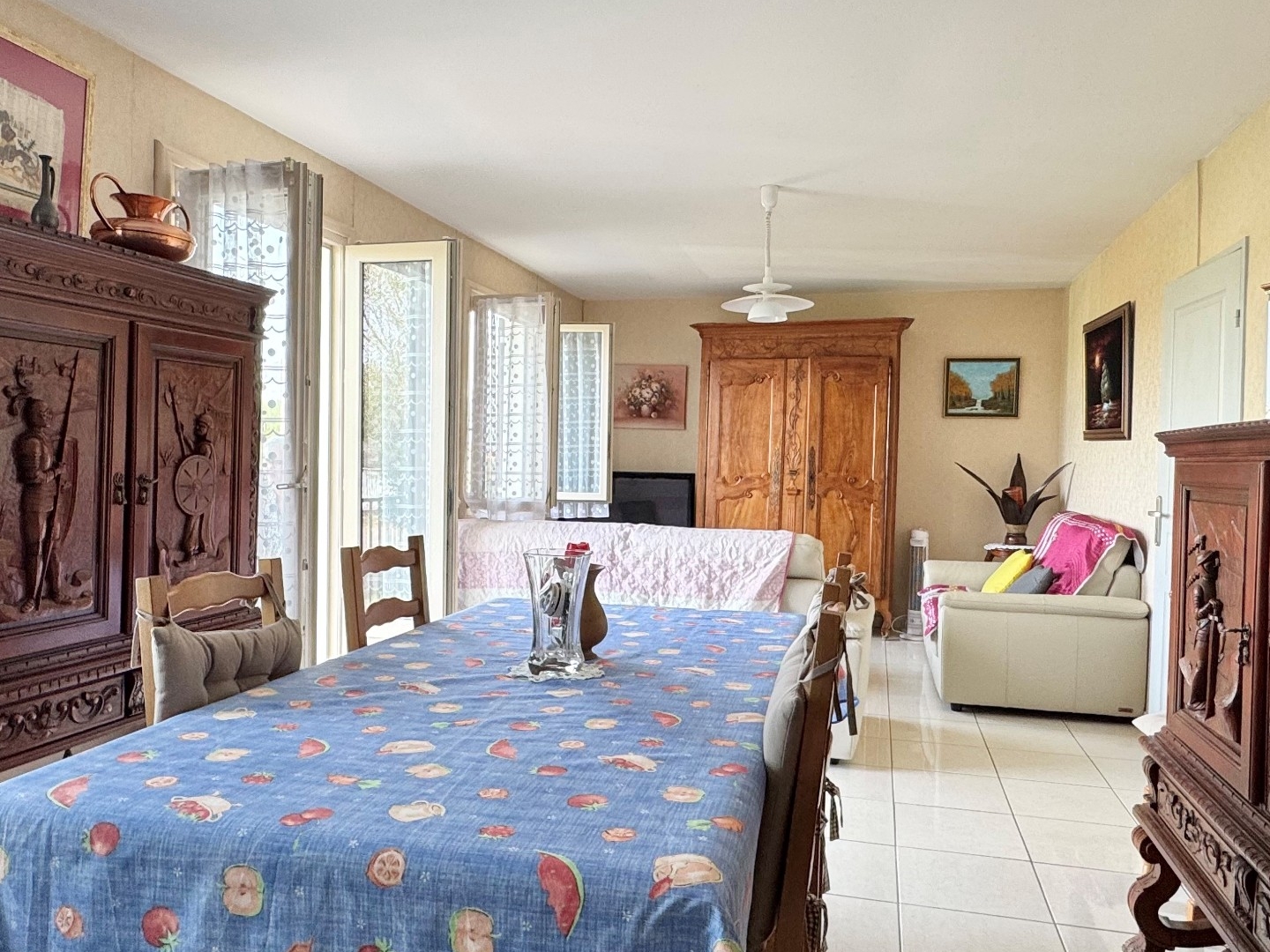 Maison à vendre - 8 pièces - 95m2 - Saint-Varent (79330)