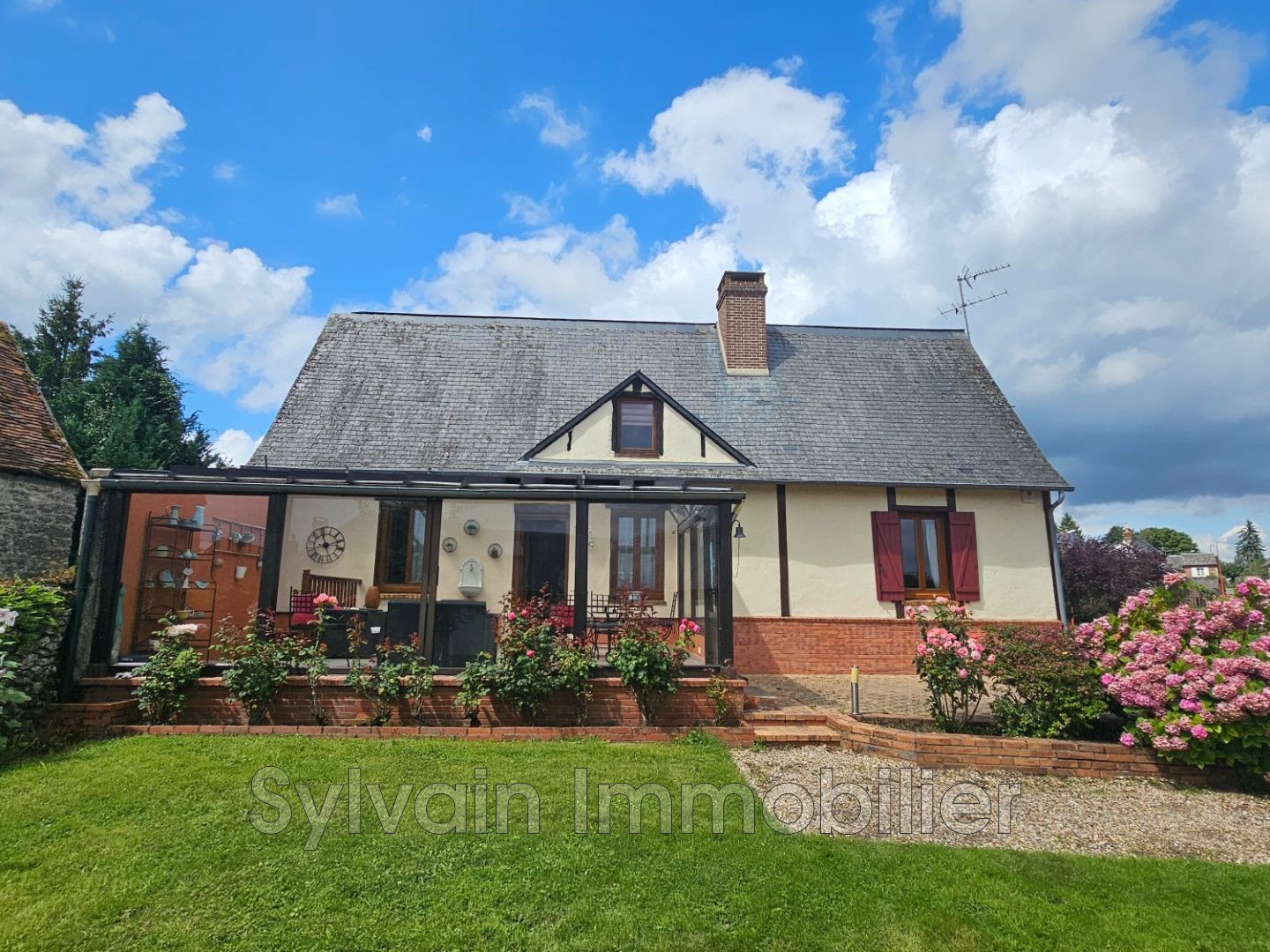 Maison 6 pièces 100 m²