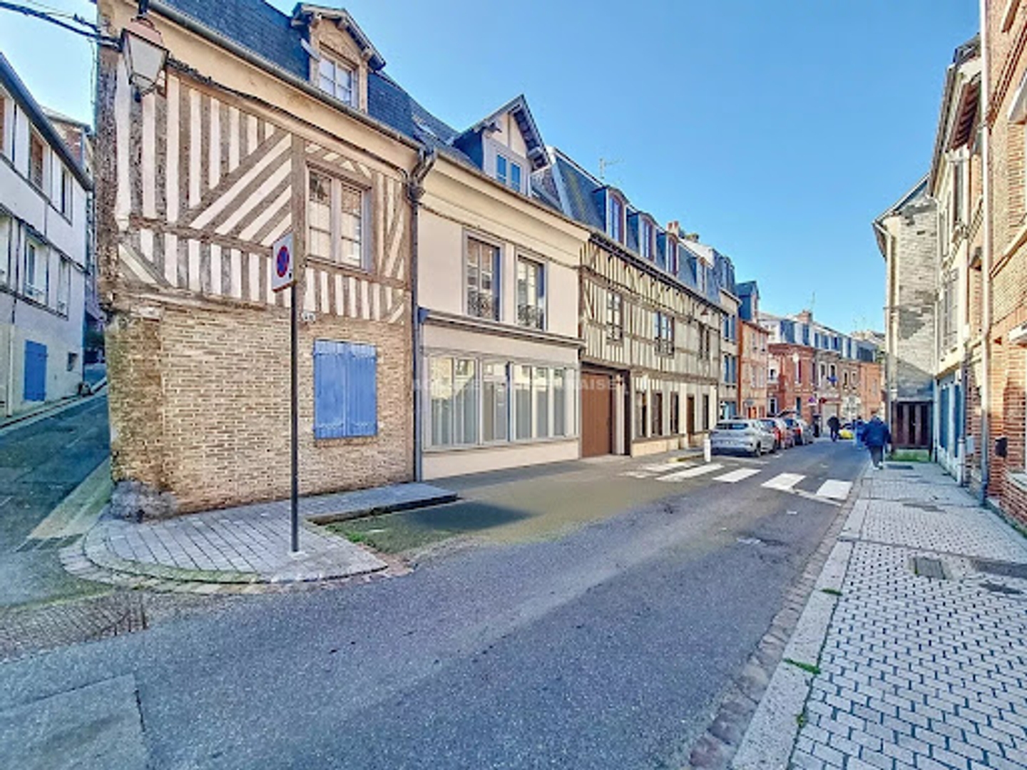 Propriété 4 pièces 64 m²