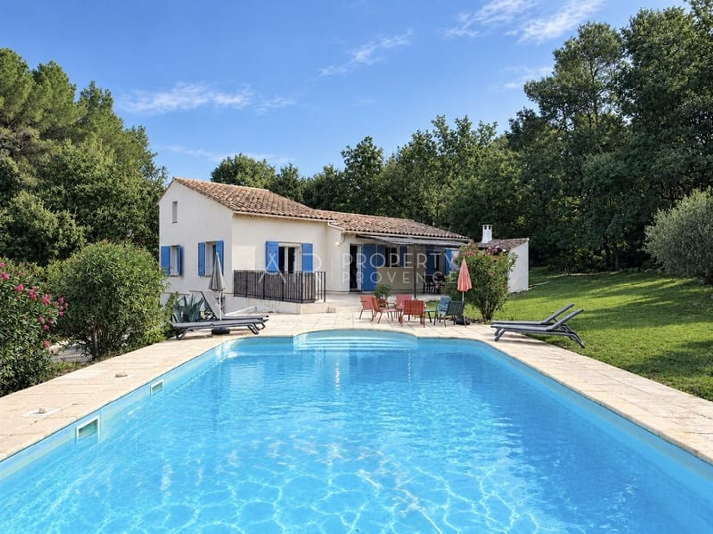 Maison à vendre - 6 pièces - 131m2 - Mérindol (84360)