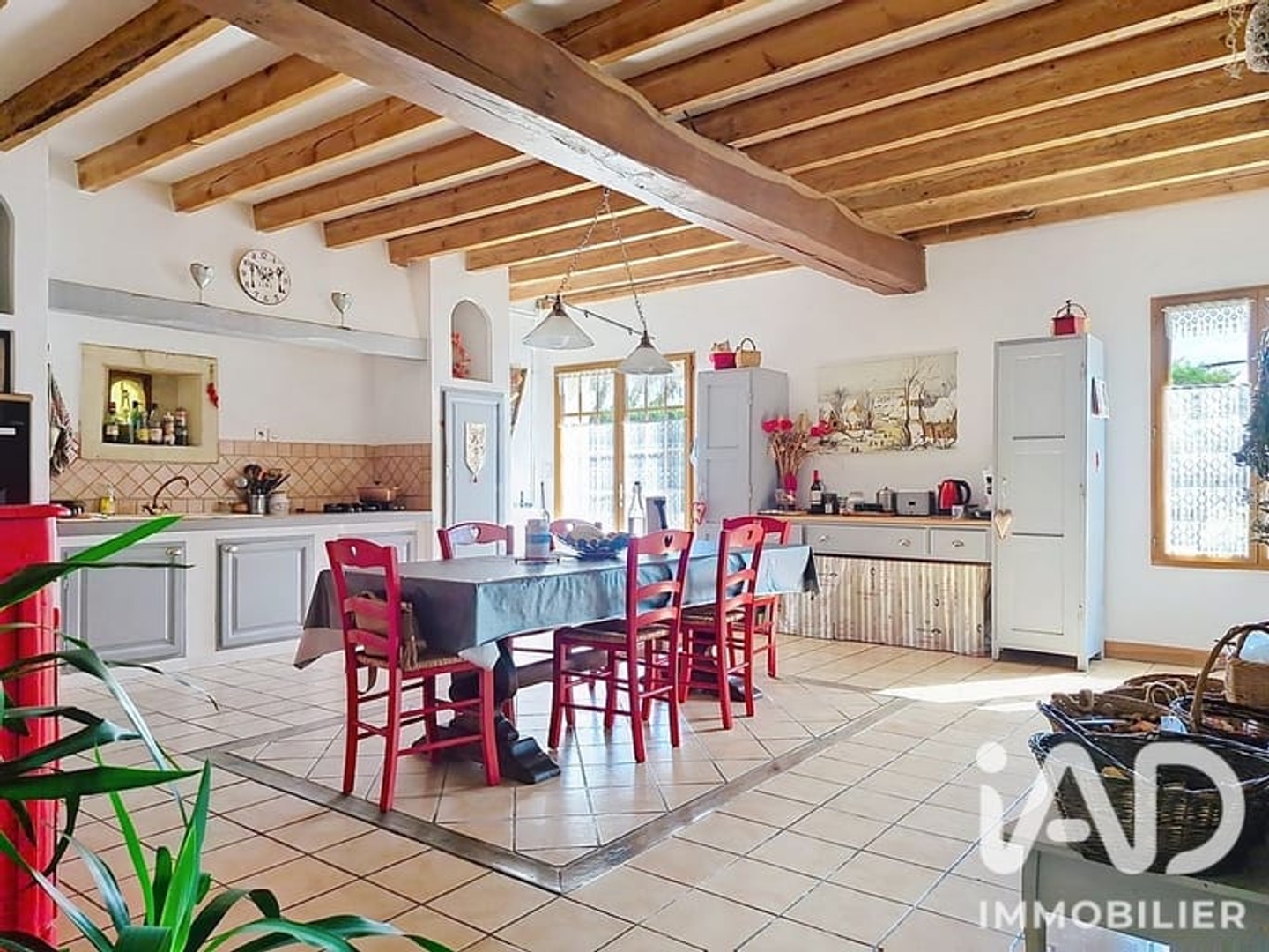 Maison à vendre - 11 pièces - 338m2 - Castillon-La-Bata... (33350)