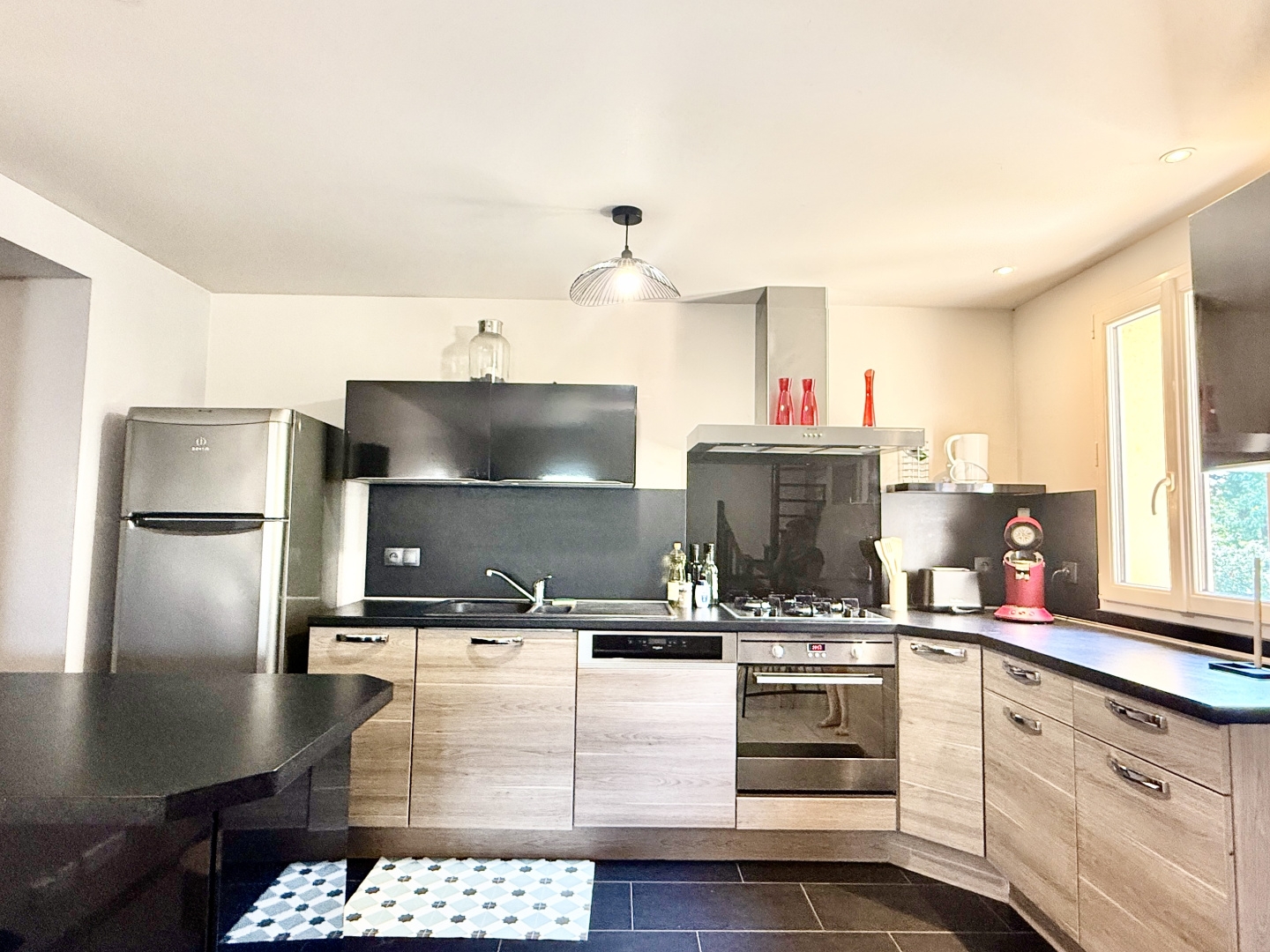 Maison à vendre - 4 pièces - 95m2 - Saint-Crépin-Et-C... (24590)