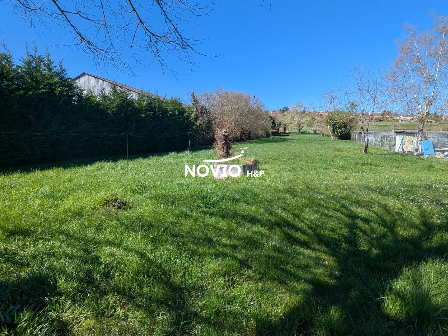 Terrain à vendre - 2350m2 - Beaumont Saint-Cyr (86490)