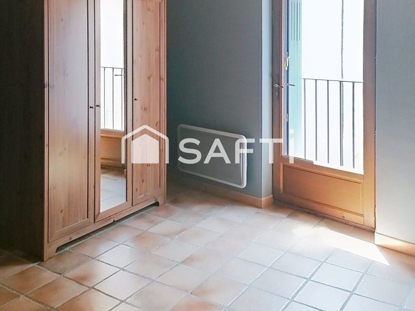 Maison à vendre - 3 pièces - 105m2 - Le Val (83143)