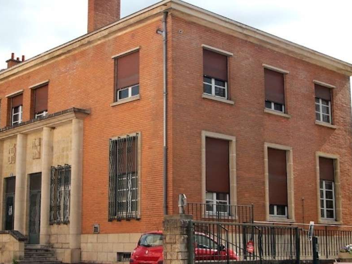 À vendre bureaux 497m² à Châlons-en-Champagne