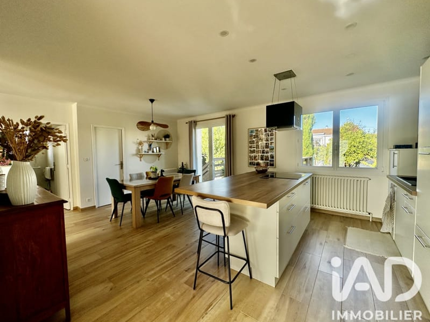 Maison à vendre - 7 pièces - 112m2 - La Roche-Sur-Yon (85000)