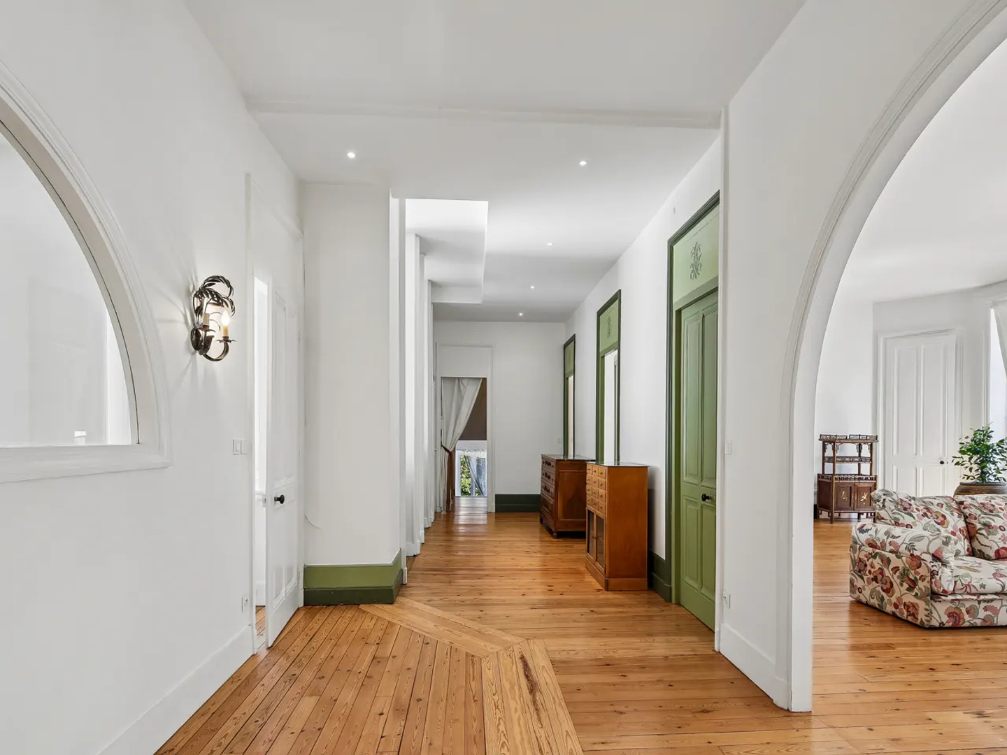 Maison à vendre - 6 pièces - 175m2 - Sainte-Foy-Lès-Lyon (69110)