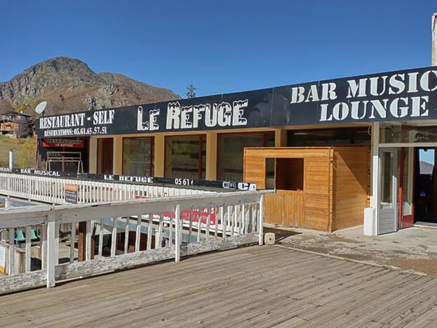 Bureaux 6 pièces 468 m²