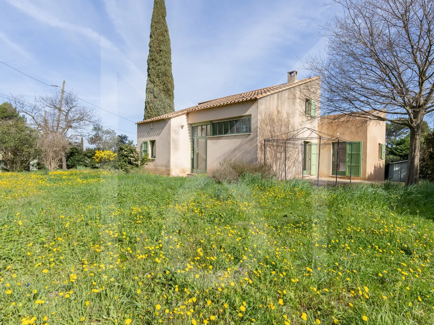Maison à vendre - 7 pièces - 143m2 - Orgon (13660)