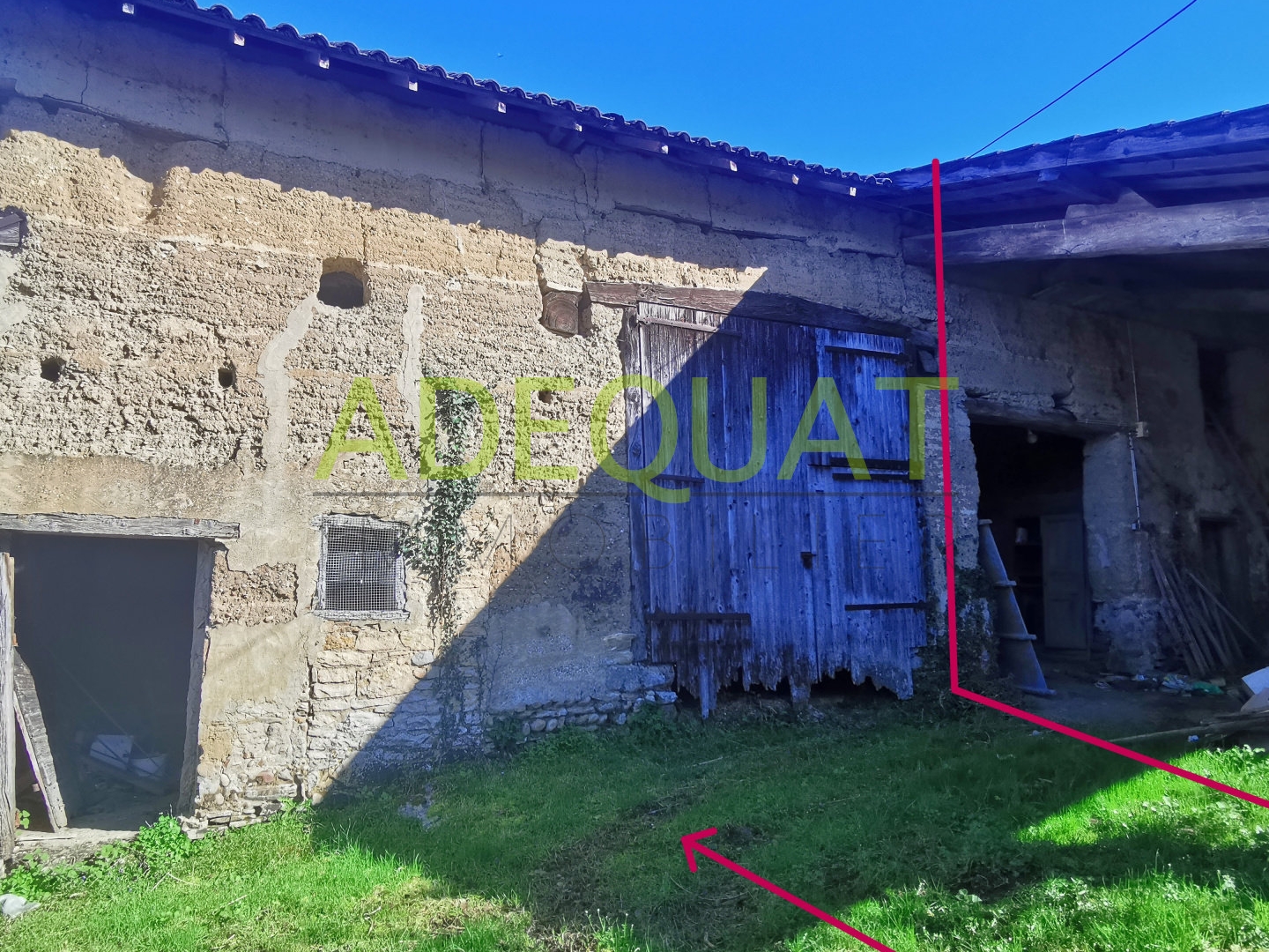 PLATEAU 120m2 A RENOVER SUR TERRAIN 206M2