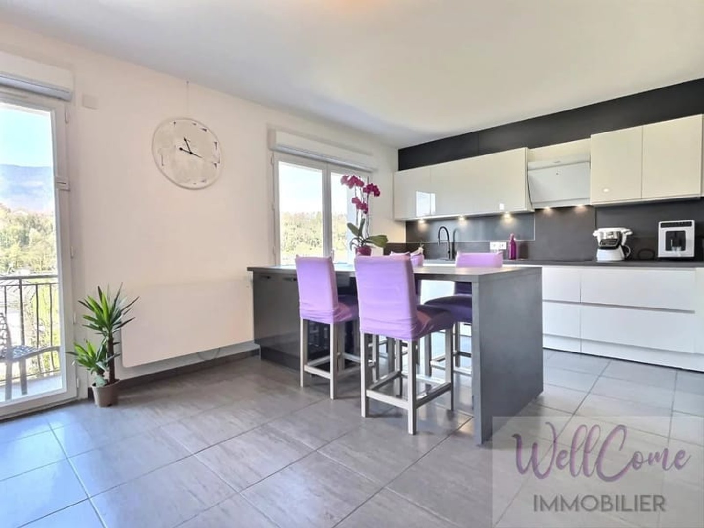 Appartement à vendre - 4 pièces - 104m2 - Aix-Les-Bains (73100)