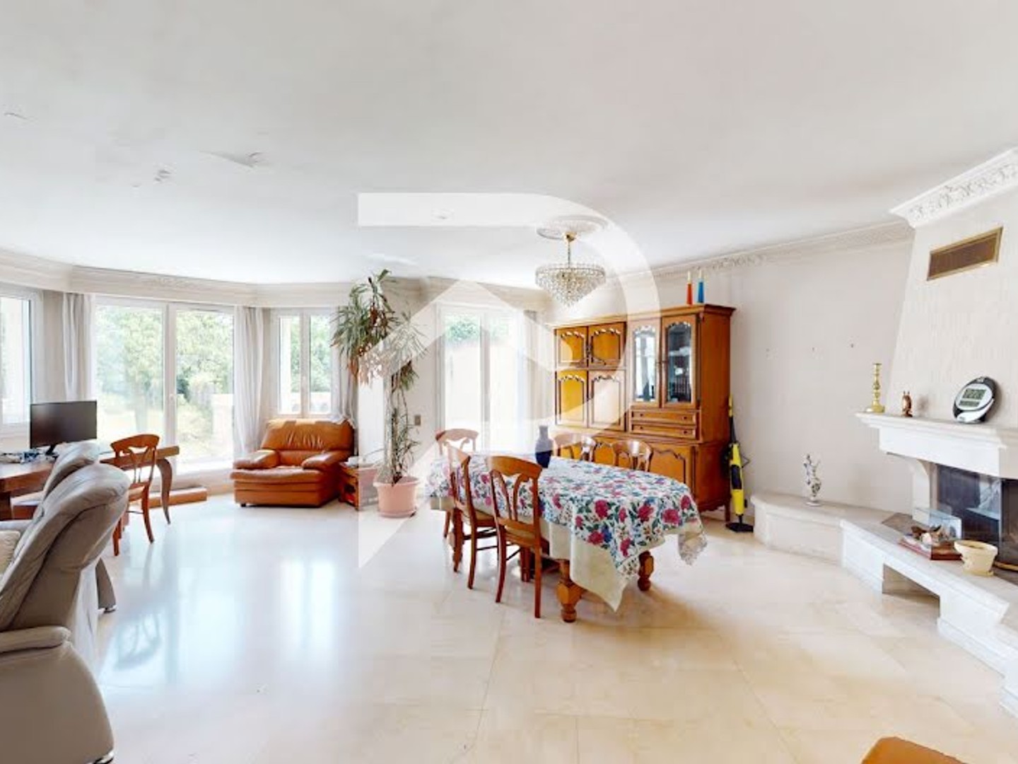 Maison 7 pièces 170 m²