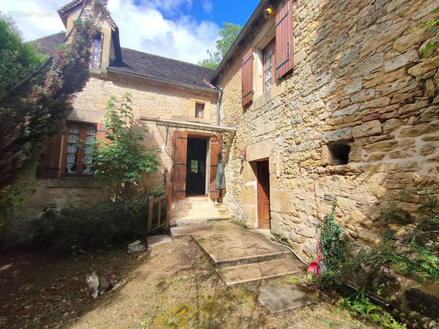 Maison 90 m² à thiviers